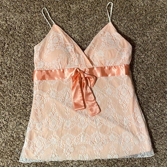 Vanity Tops - Vanity Lace Top